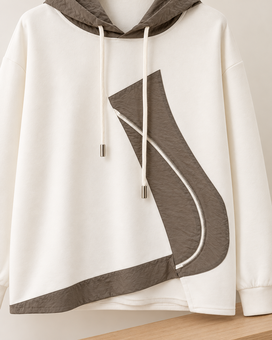 Asymmetric Zip Hoodie – asymmetric zip detail