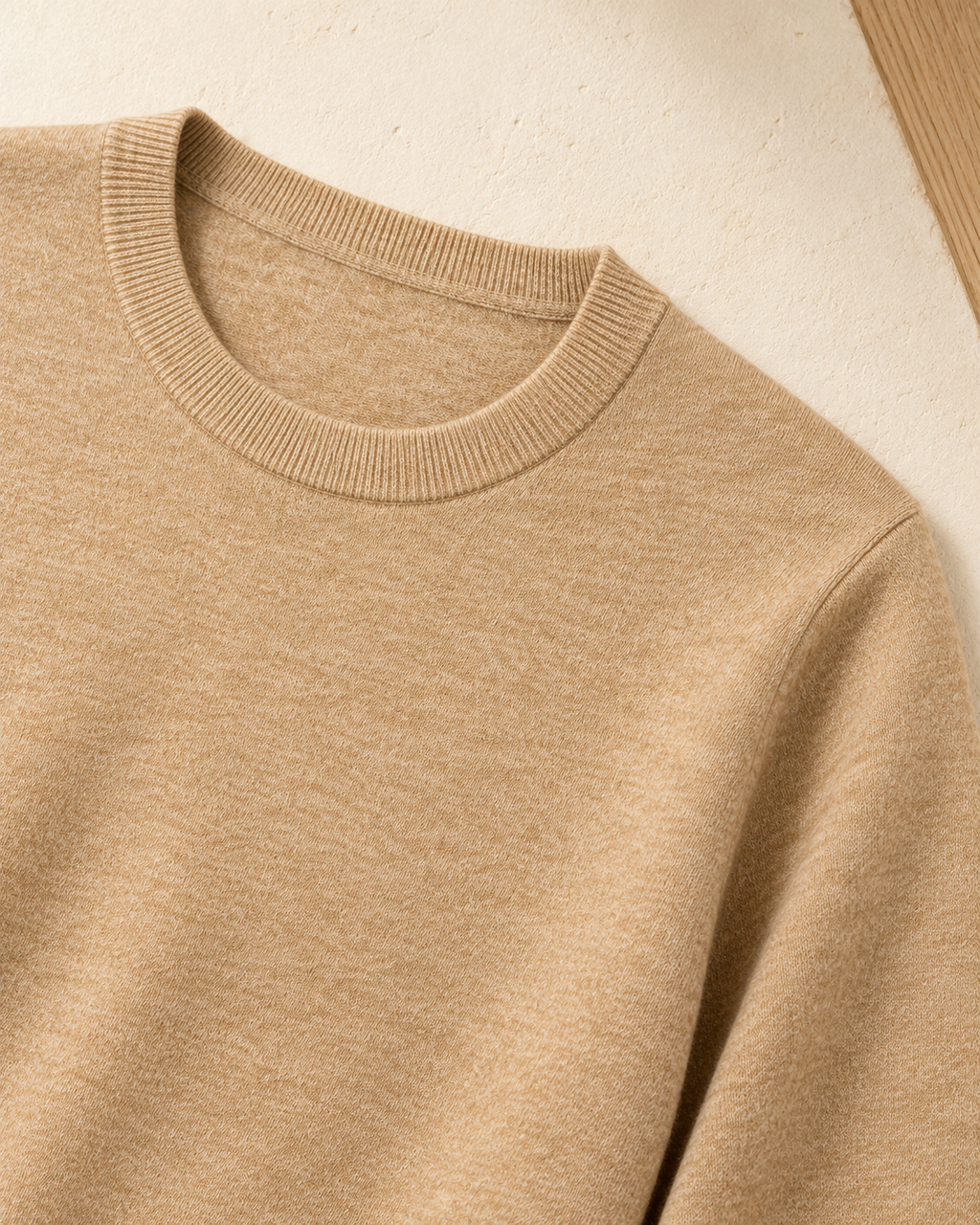 Classic Crew Neck – neckline detail