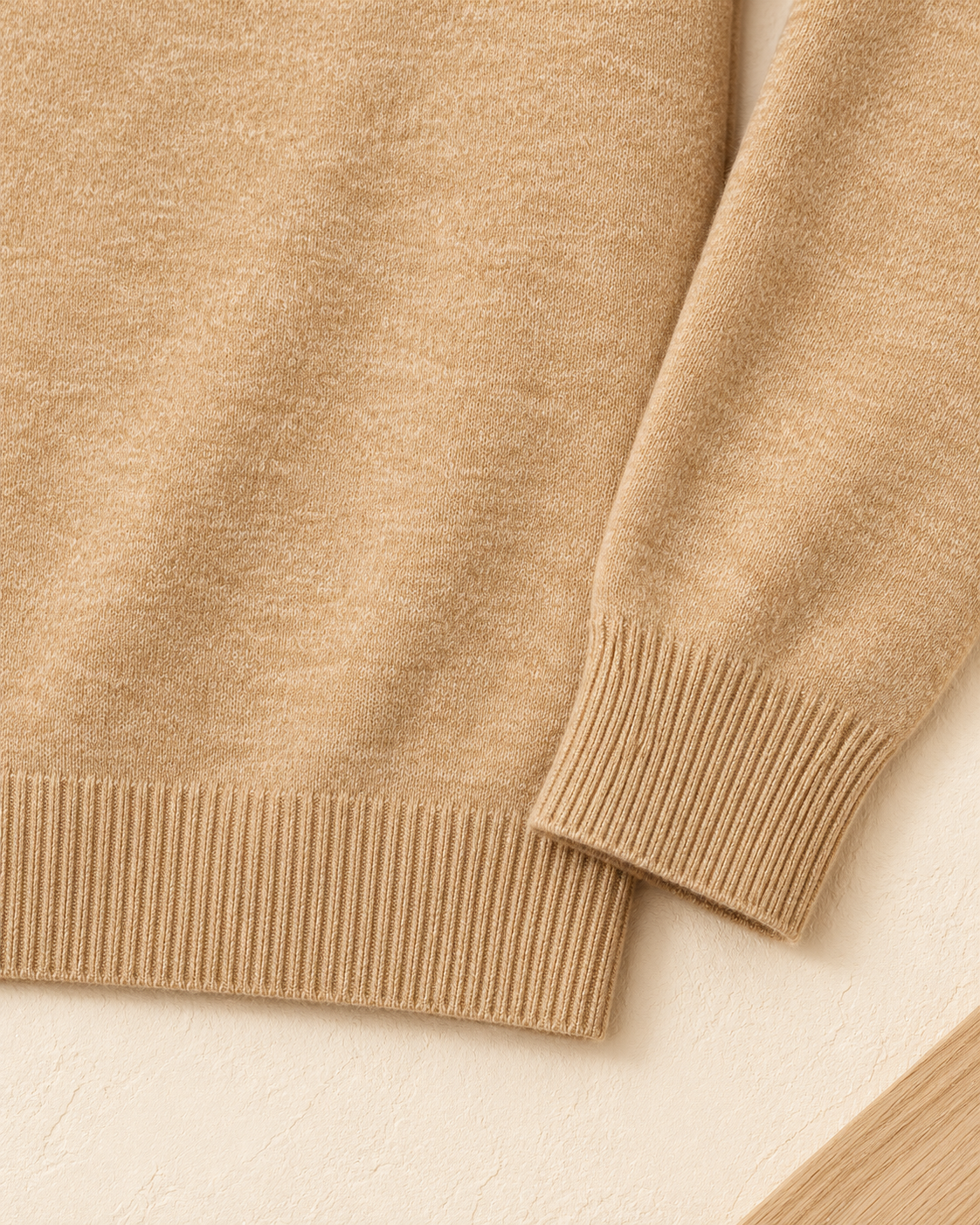Classic Crew Neck – hem cuff detail