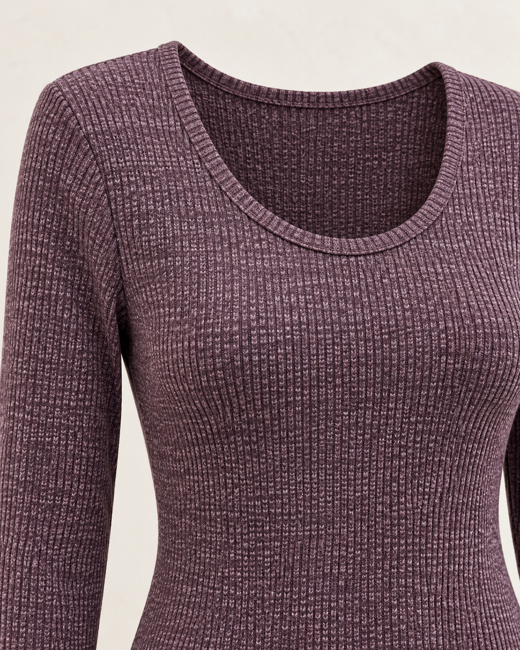 Classic Knit Midi Dress – neckline knit detail