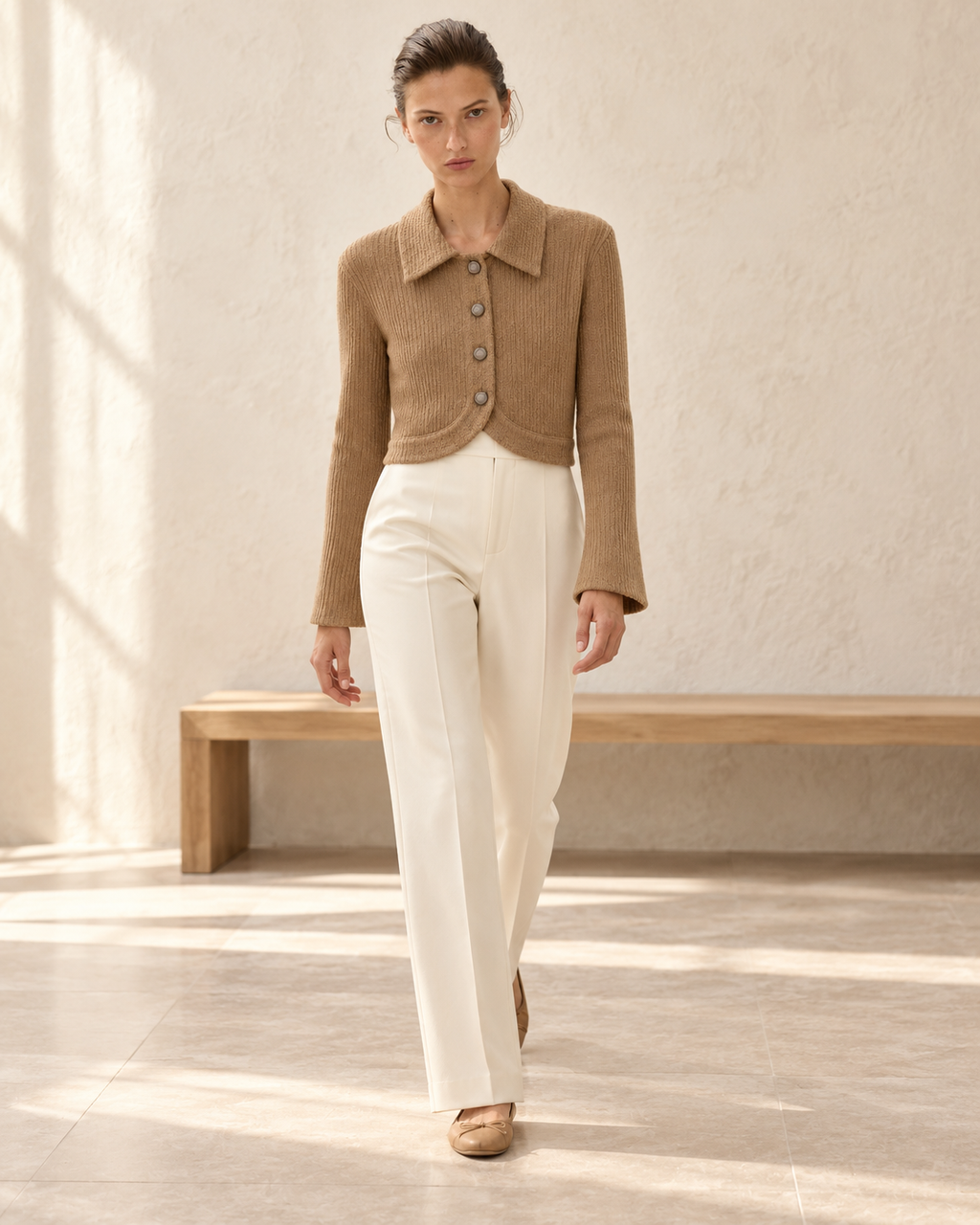 Cropped Collared Knit Cardigan – model hero camel