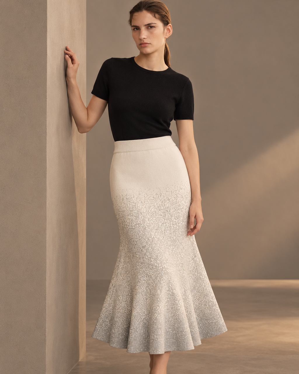 Mermaid Knit Midi Skirt – closer model