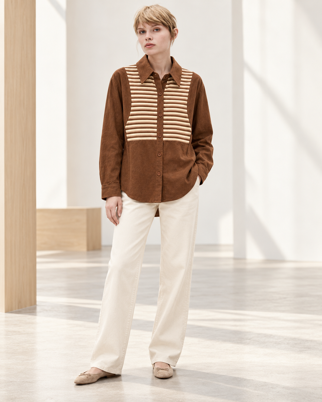 Regular Suede Shirt – model hero