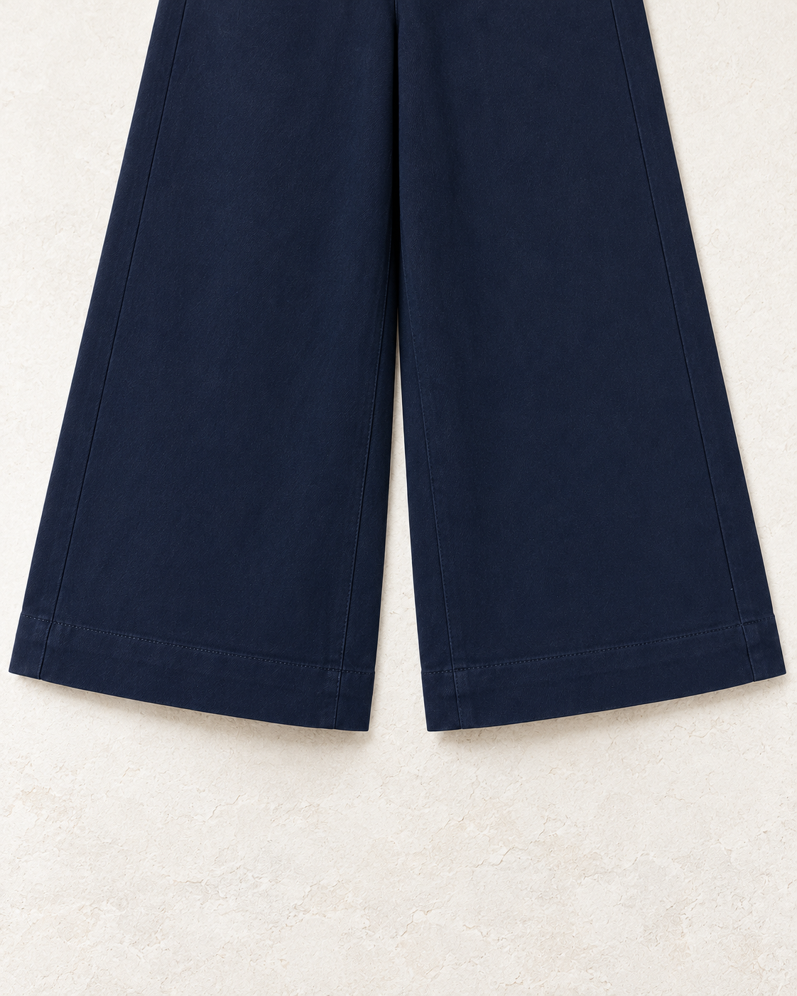 Rope-Detail Wide-Leg Culottes – wide leg hem detail