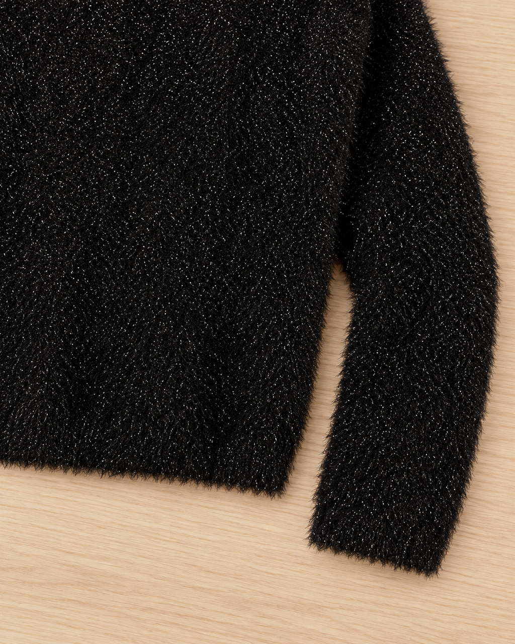 Shimmer Eyelash Knit Sweater – cuff hem detail