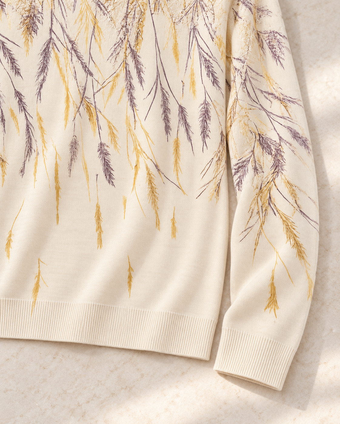 Tropical Leaf Top – cream hem detail